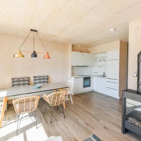 Holiday home Seehaus Soet Mine Mit Sauna Stubbenfelde